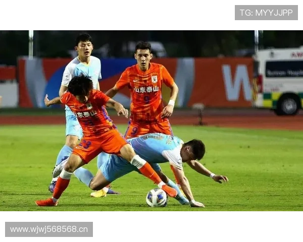 山东泰山中场控制不足,比赛节奏掌控力下降影响争冠形势 山东泰山中场控制不足,比赛节奏掌控力下降影响争冠形势