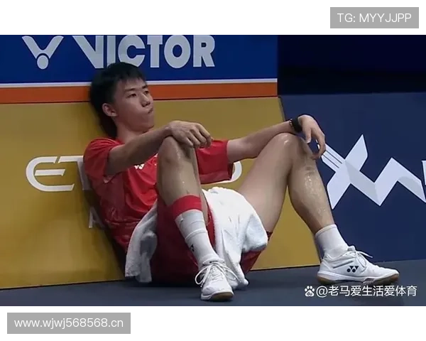 冯彦哲训练完直接去奢侈品店刷卡，这谁顶得住啊